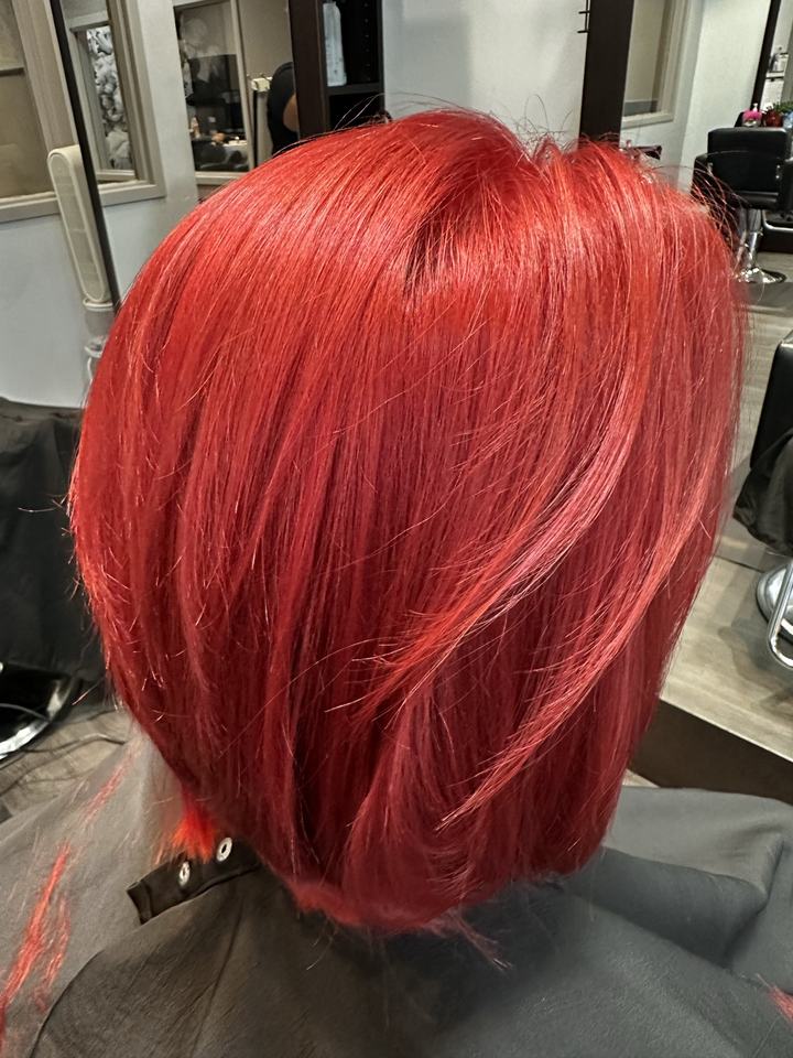 Hair after a red color, seen from behind